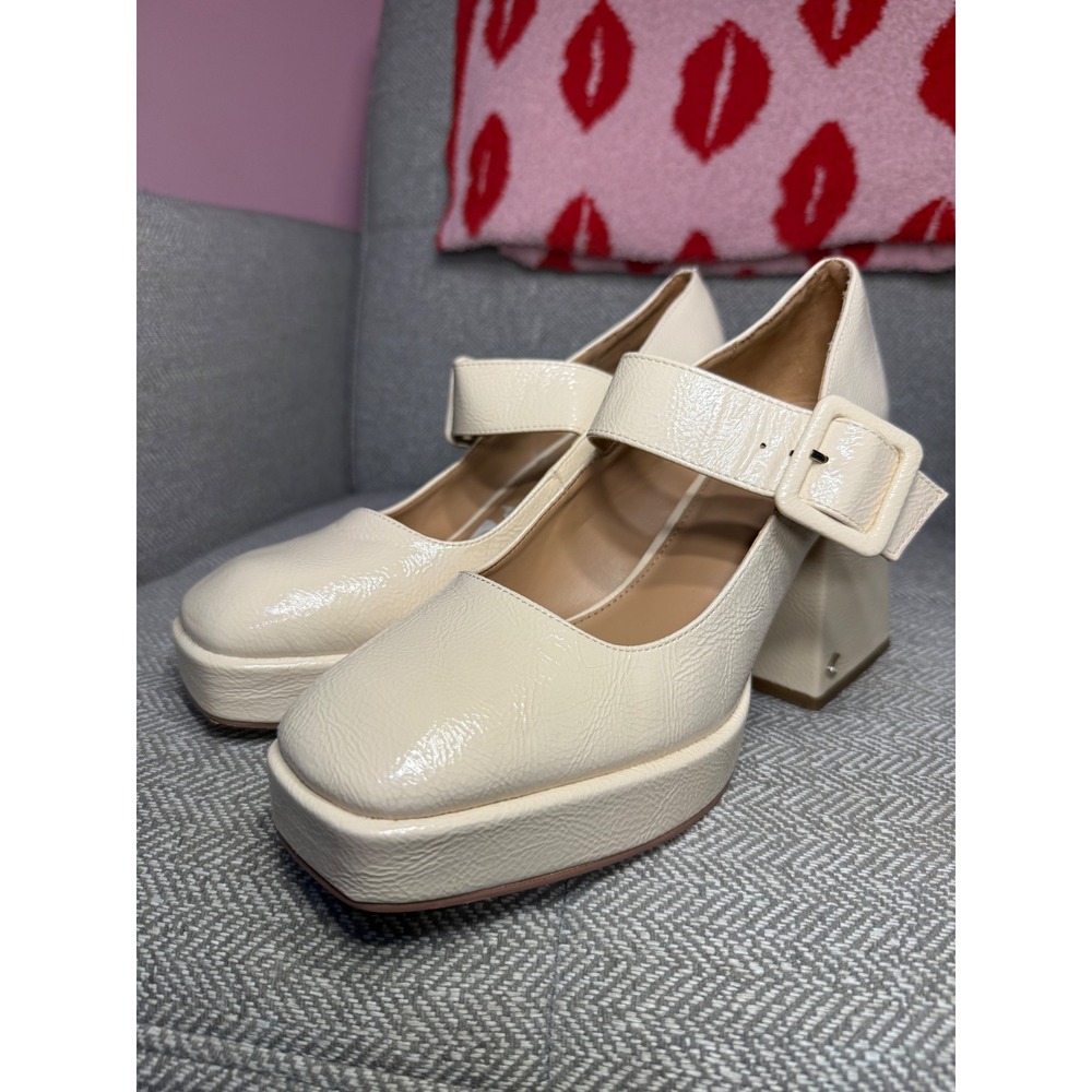 Circus by Sam Edelman Khiara Ivory Crinkled Patent Platform Mary Jane Heels 8.5M